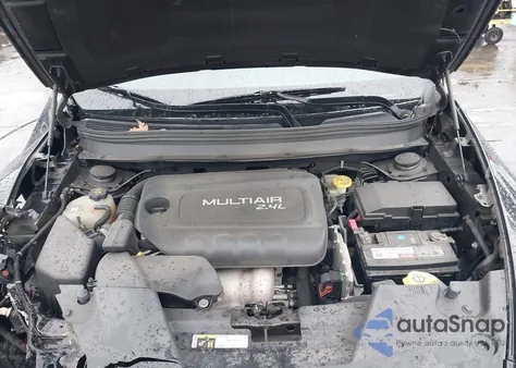 2016 Jeep Cherokee Sport z USA, uszkodzony, nr VIN 1C4PJMAB8GW313811